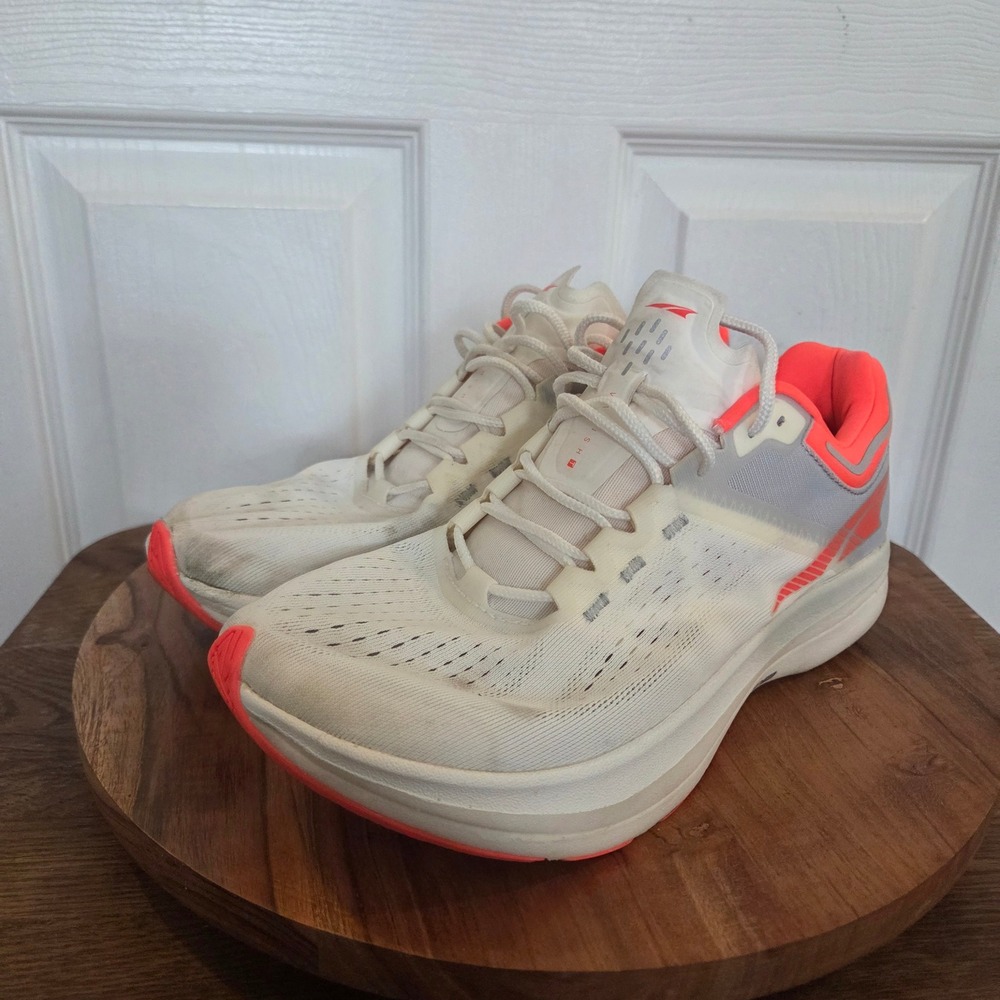 Altra Vanish Carbon Womens Running Shoes White Coral Sz 10 Athleisure Activewear